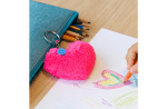 ENSO FLUFFY CHARMS privezak – mekan i razigran detalj