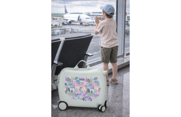 MOVOM FOREST dečiji kofer na točkićima pastelno zeleni kofer sa motivima šumskih životinja