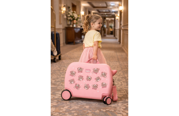 MOVOM BABY PETS dečiji kofer na točkićima sa veselim motivima životinjica, lagani dečiji putni kofer 45 cm