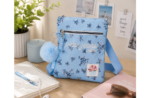 PEPE JEANS OLIVIA svetloplava ženska torba na rame sa floralnim motivima i dekorativnom pufnicom