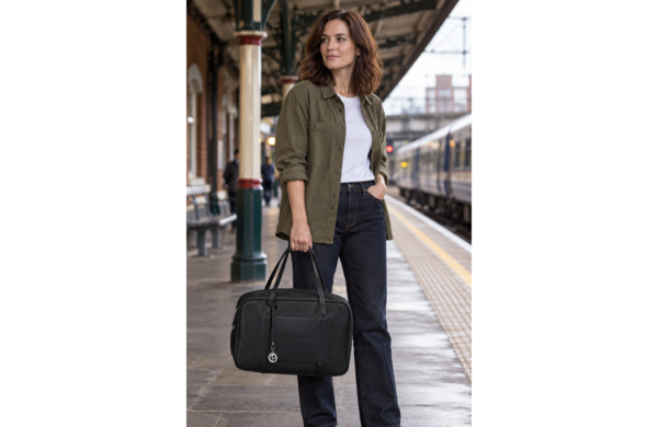 PEPE JEANS FRAME ženska torba na rame 40 × 25 × 15 cm